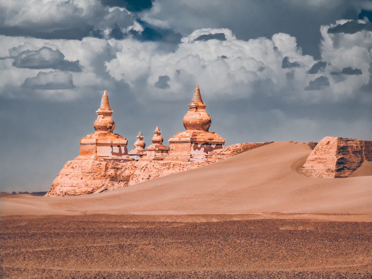 沙漠古堡西夏黑水城