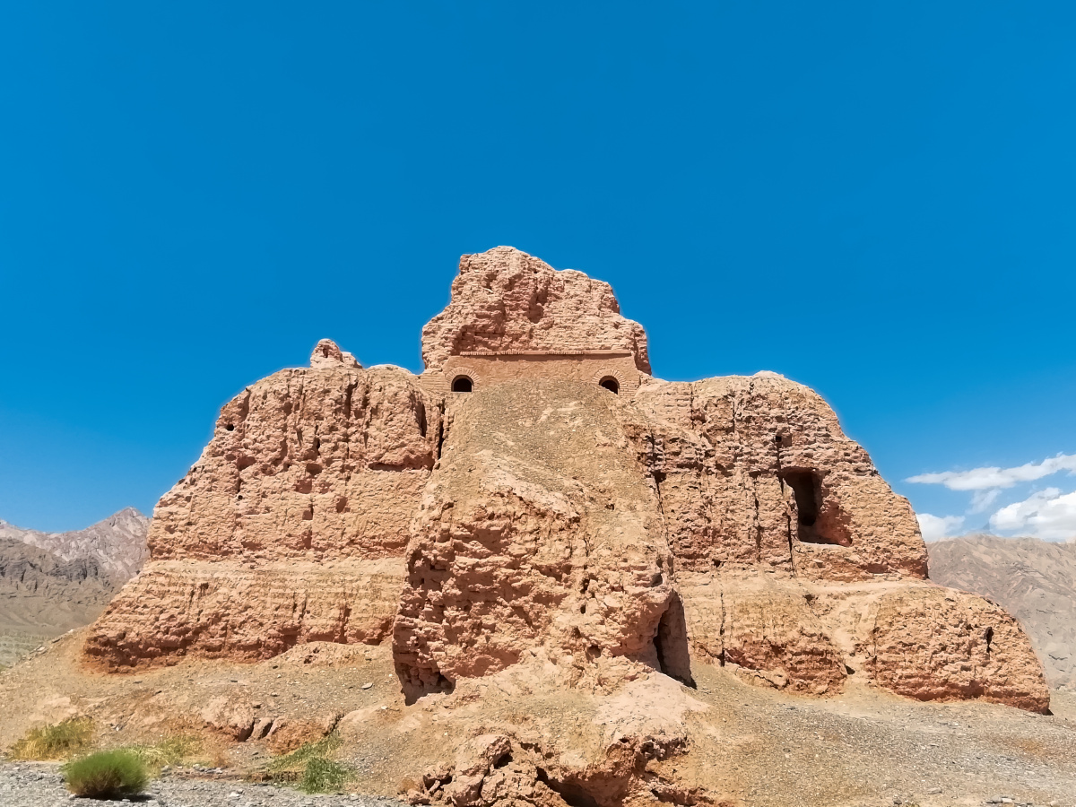 古龟兹国苏巴什佛寺西寺中部佛塔遗址