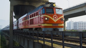 555200