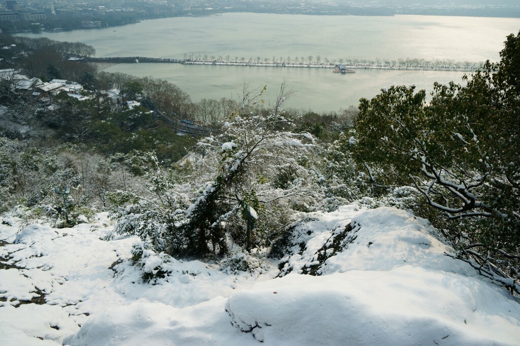 宝石山雪