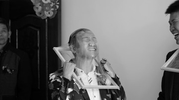 1400842