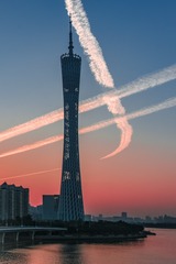 635430