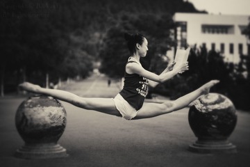 14 BW CF031045 ©