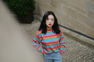 001