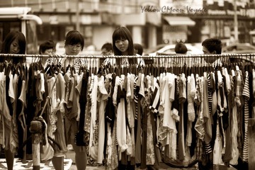 @长寿路 “如果有一天，我们不用再留恋街边的服装。”