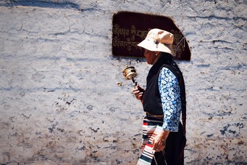 P8193476