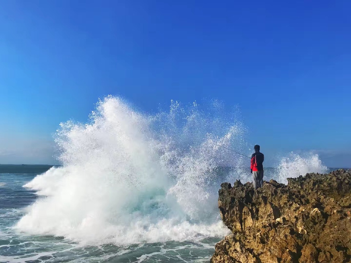 人生的大风大浪也能平静面对,那再大的风浪也是风景