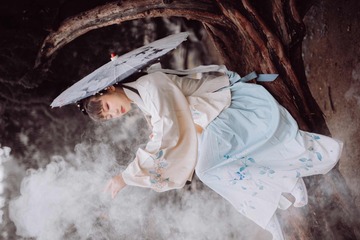 001