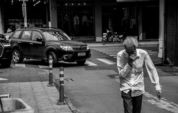 一个人的街头