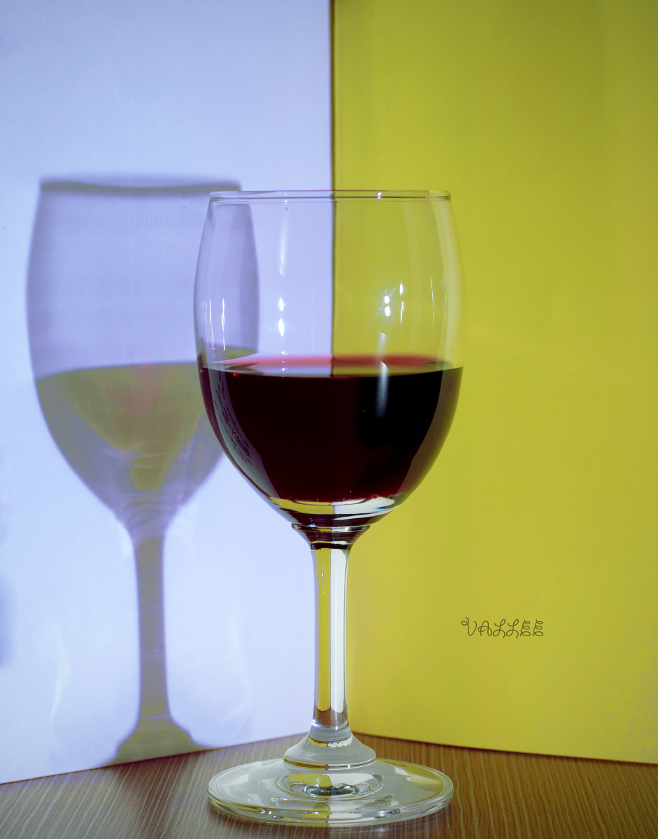 杯子如人,性格总是有两面性的