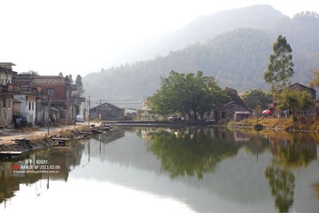 开平某村的池塘