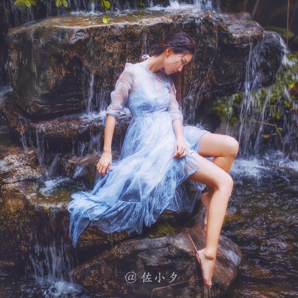舞袖澜浸溪【佐小夕】