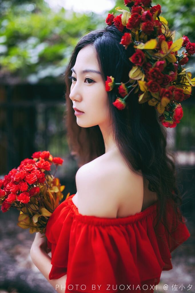 摇。曳【佐小夕】