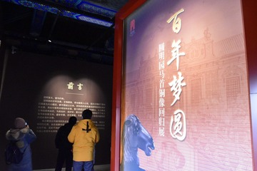 寂静。