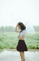 奕同学，夏末新雨，漫步校园.