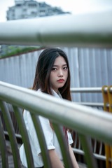 160932