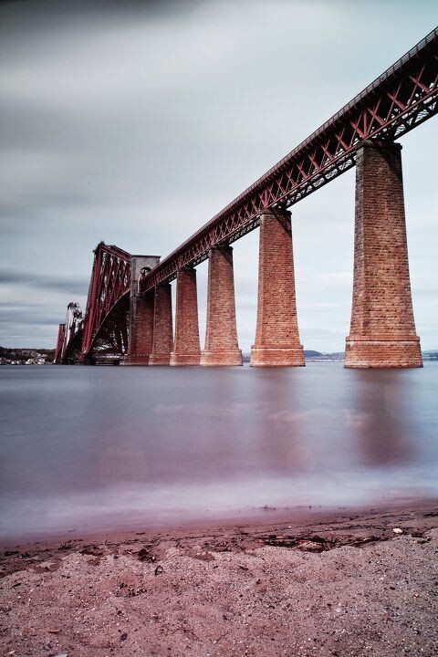 Forth Rail bridge<br />
