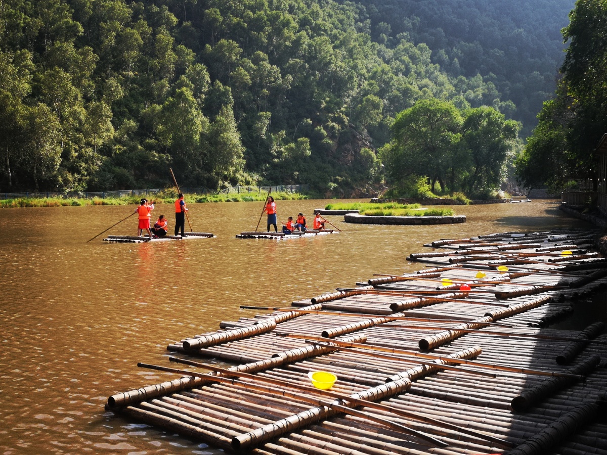 划竹筏 - 点画 - 图虫