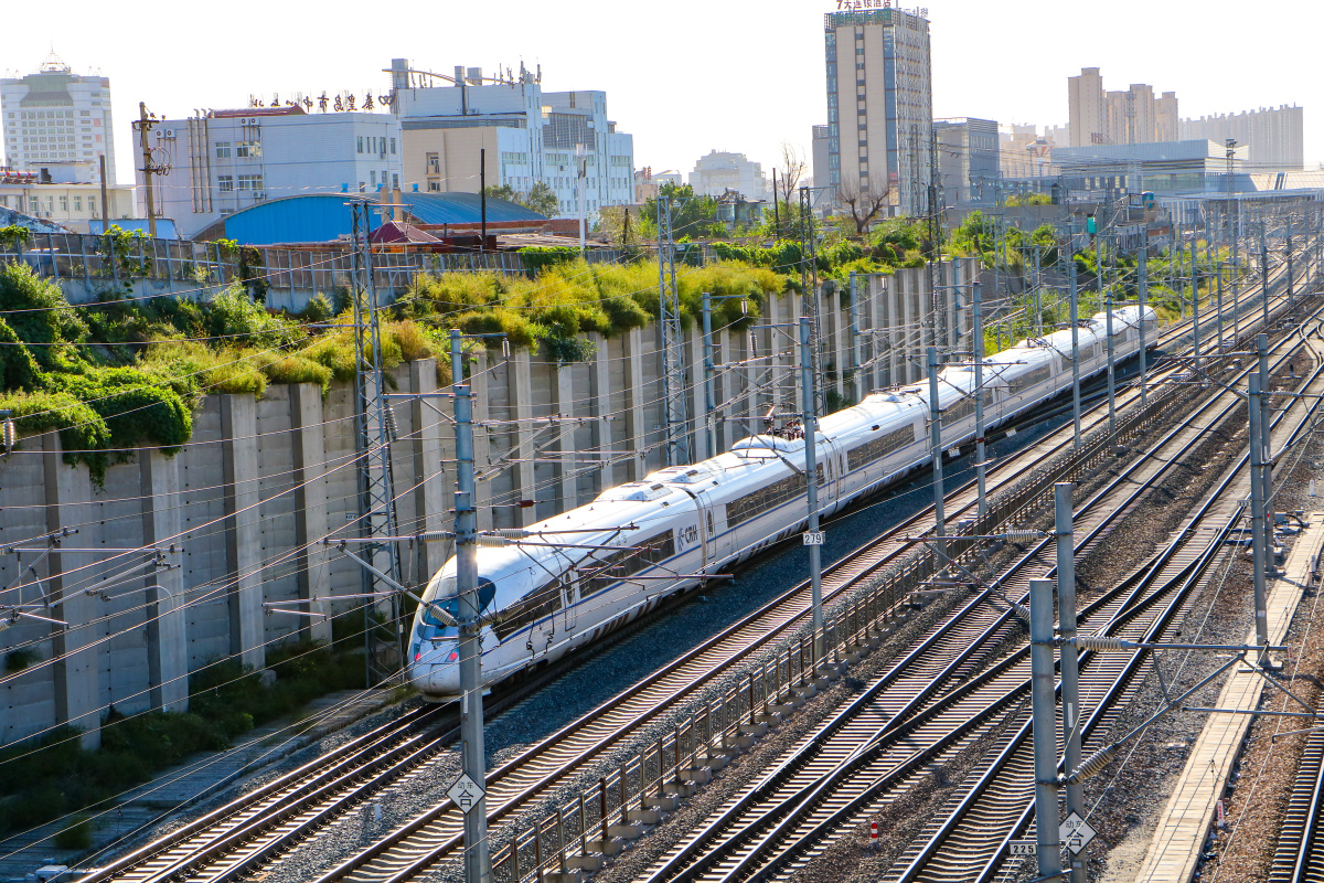 沈秦客专上的crh380bg