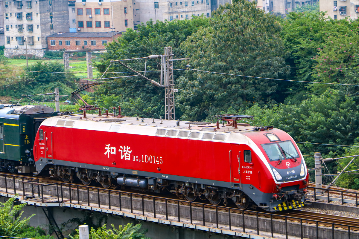 上局沪段和谐电1d牵引t382次