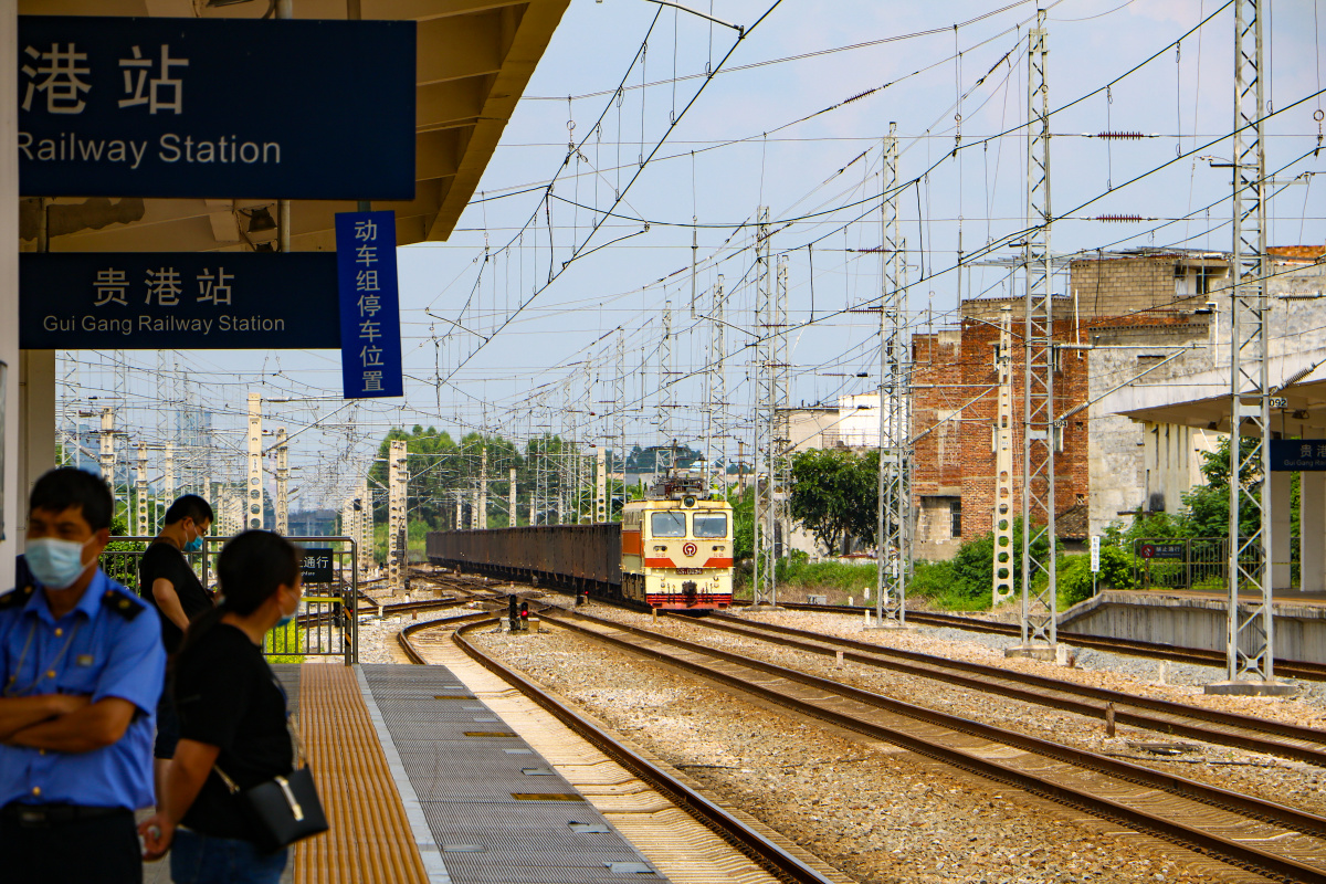 黎湛铁路是韶山7电力机车再次活跃的地方 - 和谐电3c-0869 - 图虫