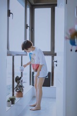 001