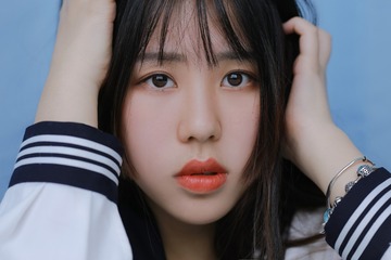 001
