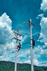 6C8CA0CD-5E44-4031-B59C-18DAE67DDC5D/L0/001