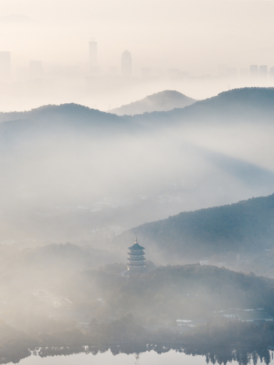 氤氲西湖