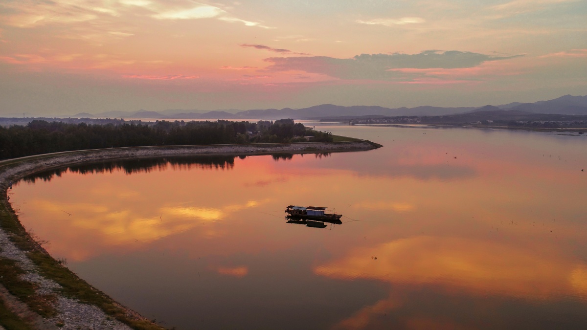 皖河的晚霞是迷人的