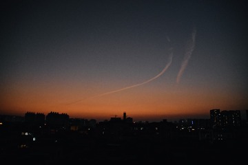 001