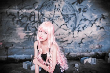 01