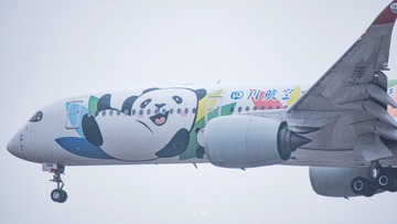 78477