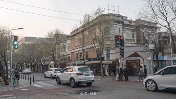 260325