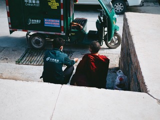 310415