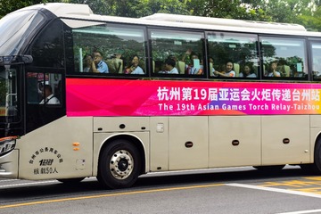 2604964