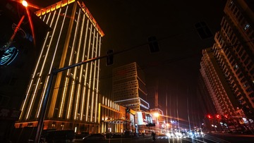 《璀璨万达之三》摄影：淳于常胜 电话：13941580102 (1385767443739)_调整大小