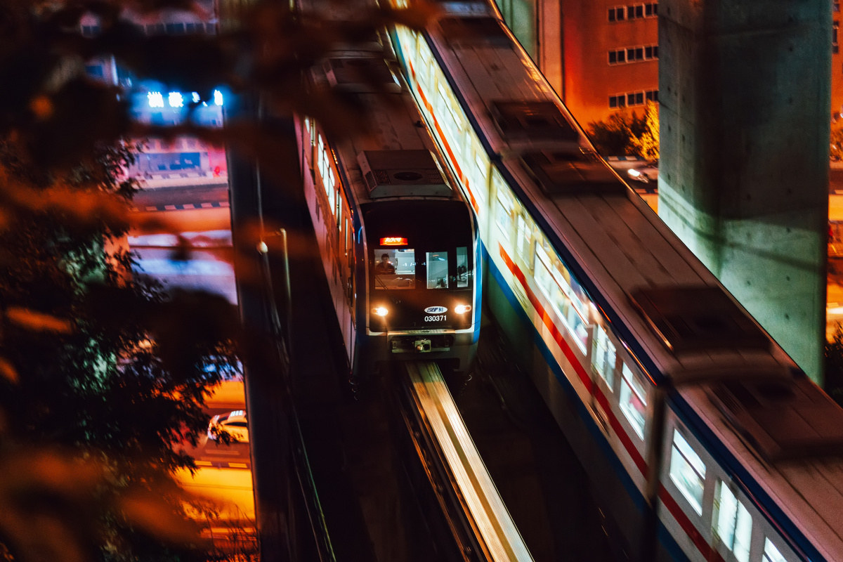 回家之路～重庆夜色轻轨