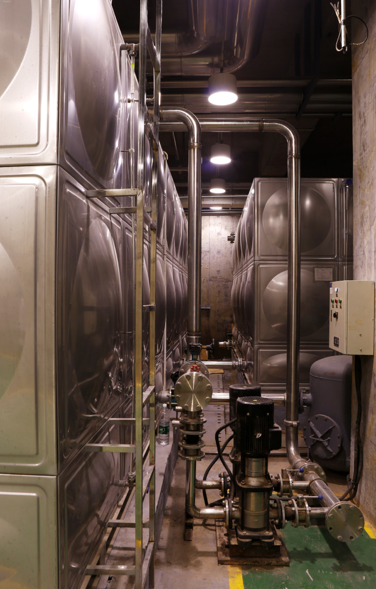 中央空调地下机房