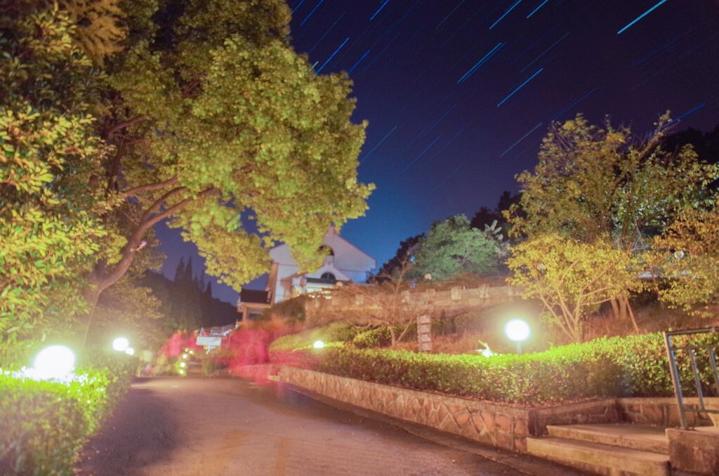 初试星轨，画质有点渣。。。