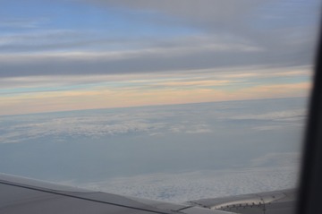 898472