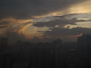 376926