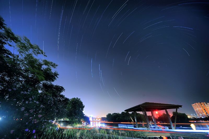原本计划是400张，结果只拍了260张