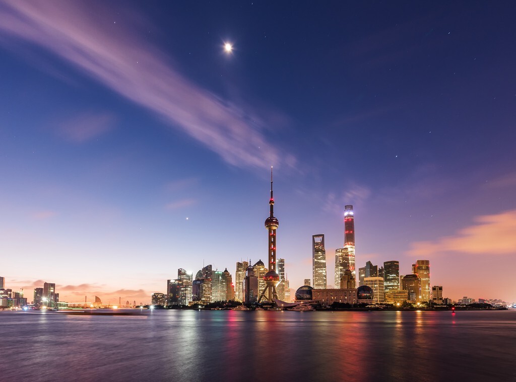 九月 上海拍摄 有那么几天天气超好 外滩都可以拍星轨了~