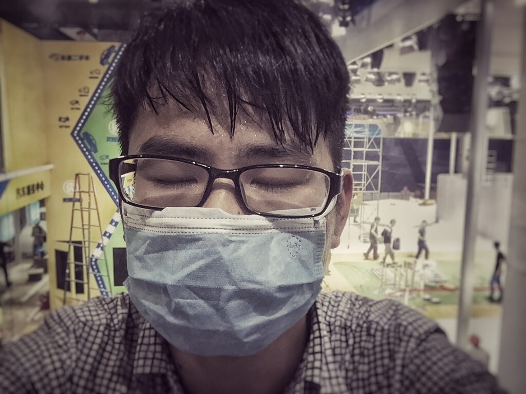 十一月 广州 国际会展中心 拍摄车享的展台搭建 感谢遥远不是远方从上海过来帮忙~