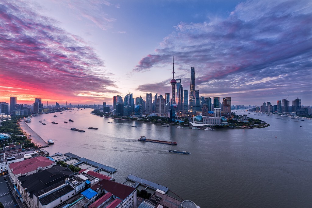 五月 上海爬楼 感谢yf 基诺老师带我爬楼 感谢陪我一起爬楼的小伙伴:小龙 世博 子悠 牛仔少爷 WJ-D 逗你玩 遥远不是远方 黑马 游依 小美 无界 炮总 冯巨师等等等等。。。。