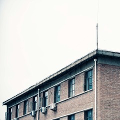 1684061