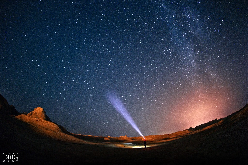 夜空中，是否有你的梦？