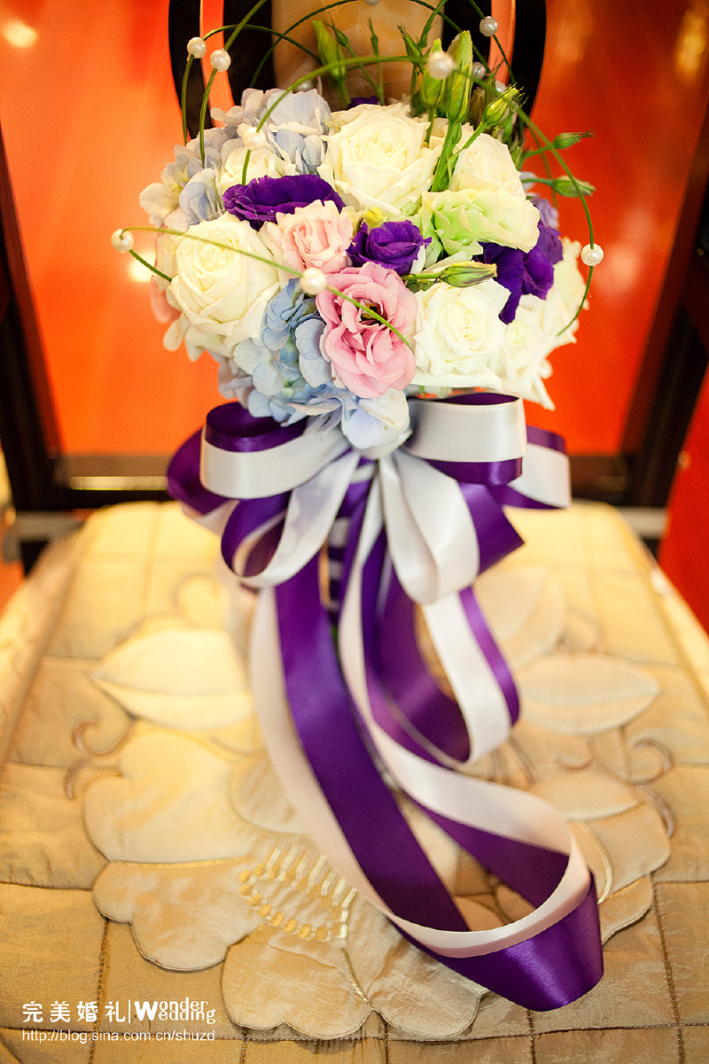 社区儿,你也赶快加入吧完美婚礼纪实影像机构发布于14年1月15日canon