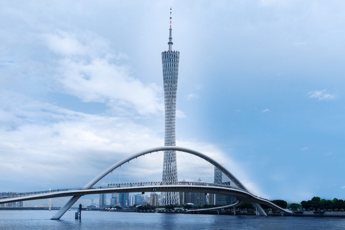 广州海心桥图四五是用手机拍的只因相机没电为了和其他人的作品区分开